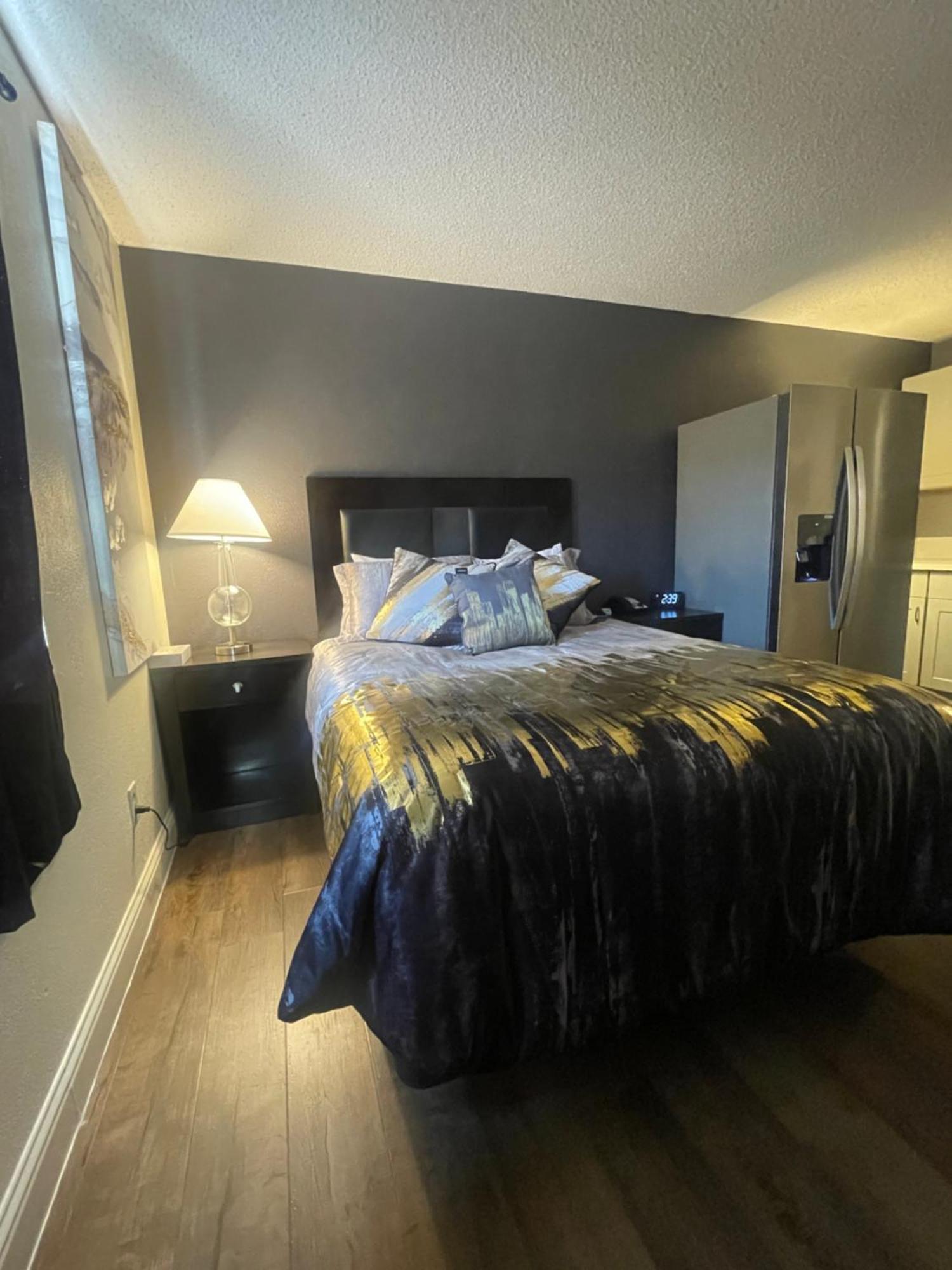 Econo Lodge Inn&Suites Yuba City Esterno foto
